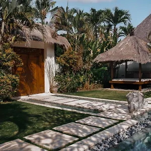 Nyaman Villa